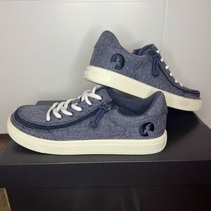 BILLY Classic Lace Low Chambray Navy Jersey